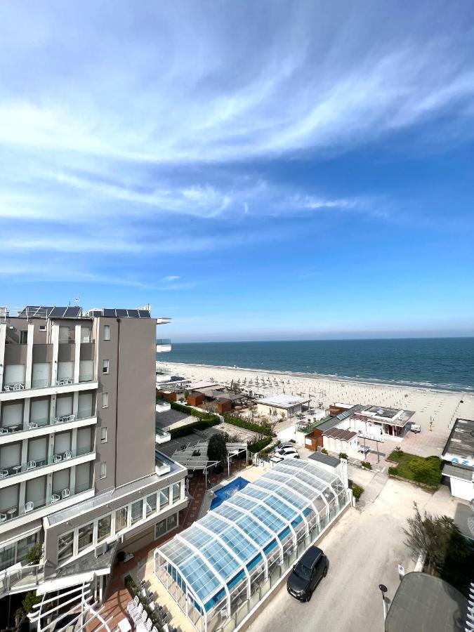 Hotel B&B Montecarlo Milano Marittima Dış mekan fotoğraf